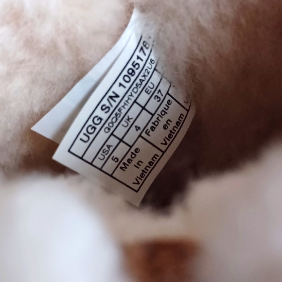 UGG® Pure Classic Short Boot - Color: Chestnut - Picture 15 of 16